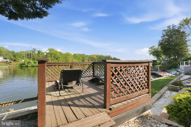 426 RIVERSIDE DR, Pasadena, MD 21122