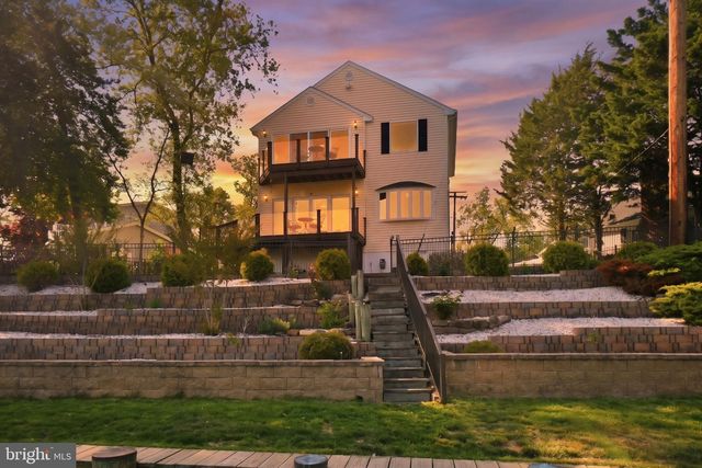 426 RIVERSIDE DR, Pasadena, MD 21122