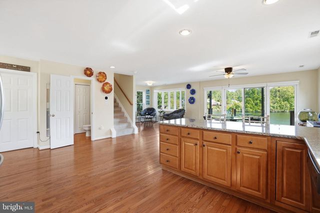426 RIVERSIDE DR, Pasadena, MD 21122
