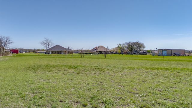 760 Alysa Lane, Waxahachie, TX 75167
