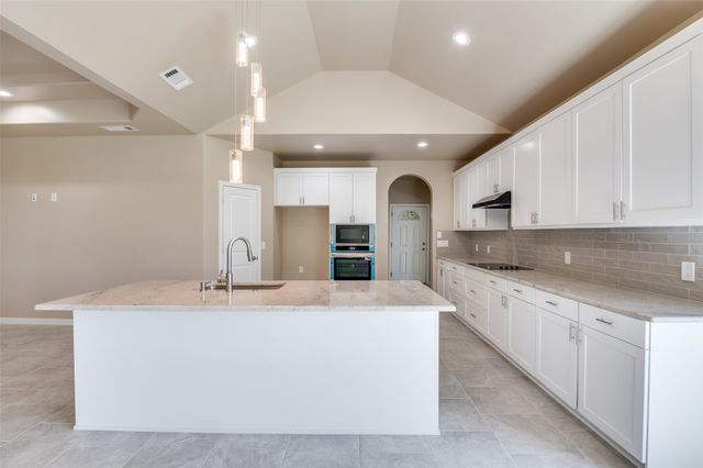 760 Alysa Lane, Waxahachie, TX 75167