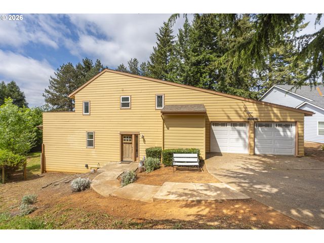 2380 EMMETT Dr Nw, Salem, OR 97304