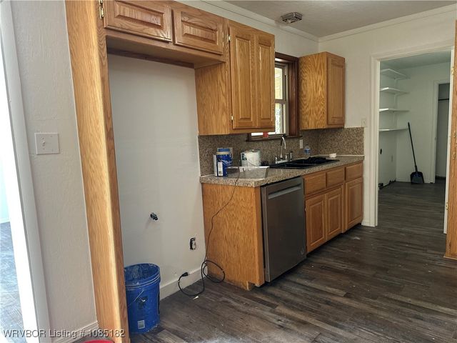 104 Craigway Street, Poteau, OK 74953