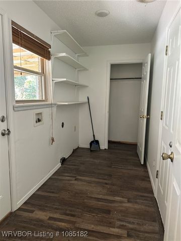 104 Craigway Street, Poteau, OK 74953