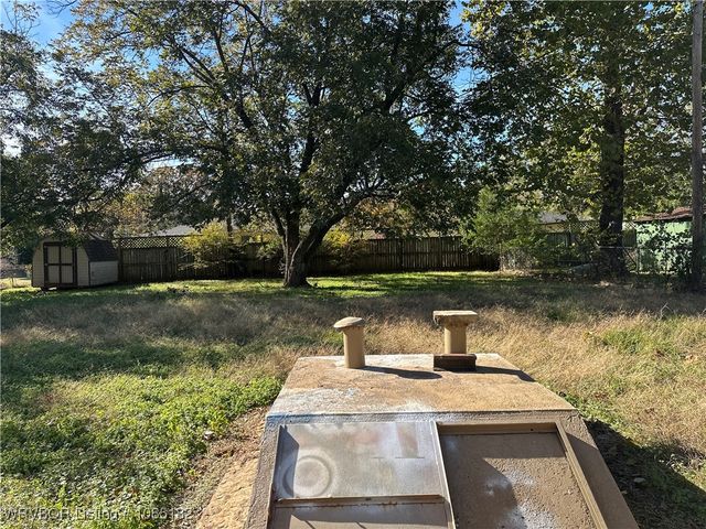 104 Craigway Street, Poteau, OK 74953