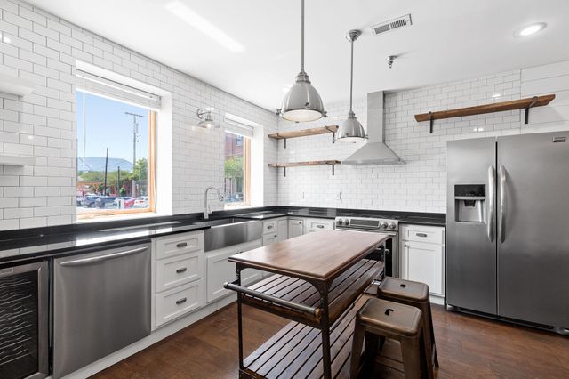 1428 Williams Street E, Chattanooga, TN 37408