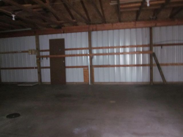 52484 N Point Drive, Mattawan, MI 49071