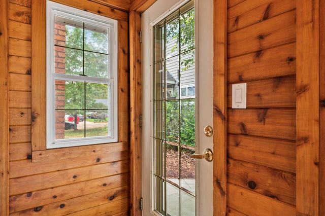 1513 Durand Court SE, Rochester, MN 55904