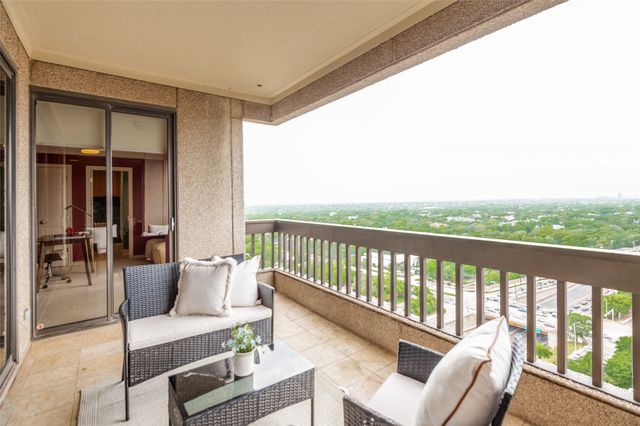 5909 Luther Lane 2104, Dallas, TX 75225