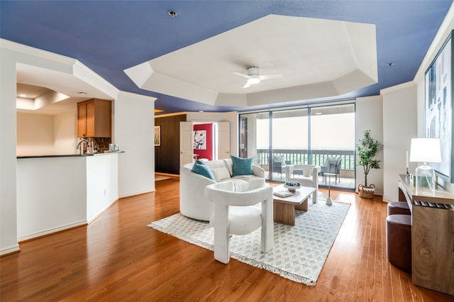 5909 Luther Lane 2104, Dallas, TX 75225