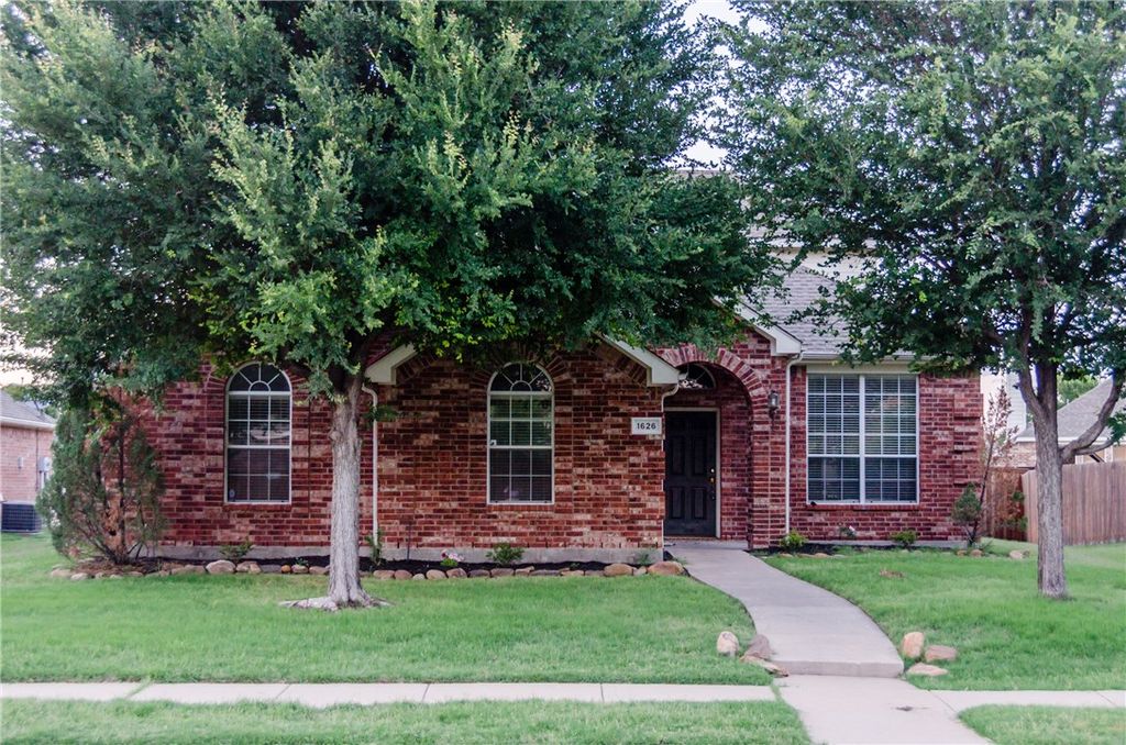 1626 Natural Bridge Drive, Frisco, TX 75036