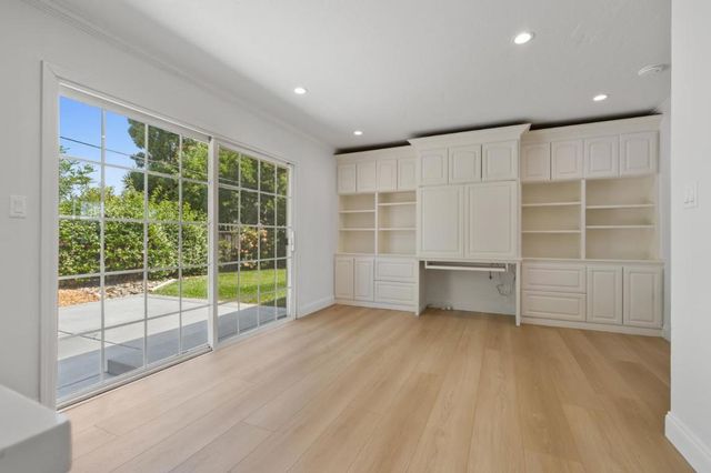 8633 Briarwood Lane, Dublin, CA 94568