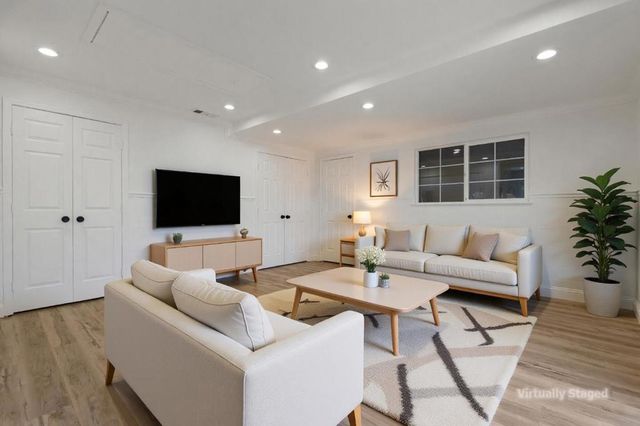 8633 Briarwood Lane, Dublin, CA 94568