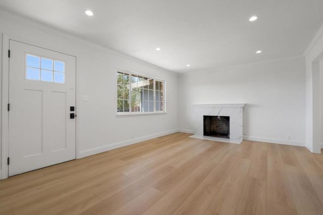 8633 Briarwood Lane, Dublin, CA 94568