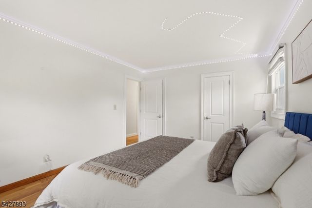 721 Beechwood Rd, Linden City, NJ 07036