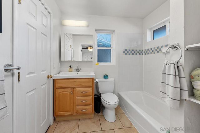 4128 Oregon St, San Diego, CA 92104