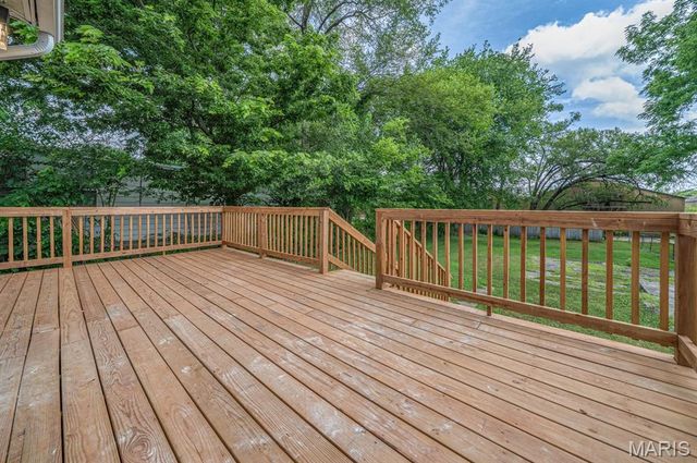 210 Springer Avenue, Edwardsville, IL 62025