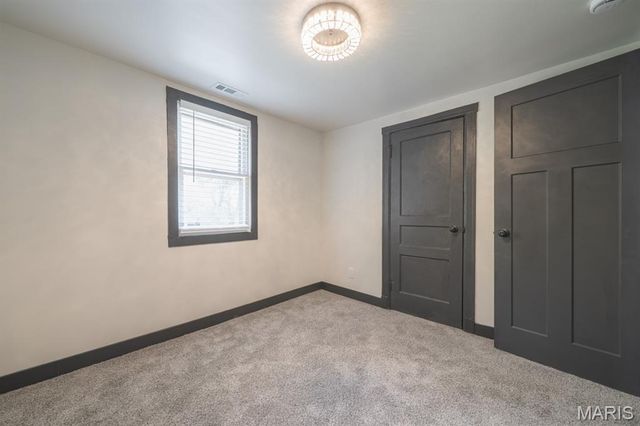 210 Springer Avenue, Edwardsville, IL 62025