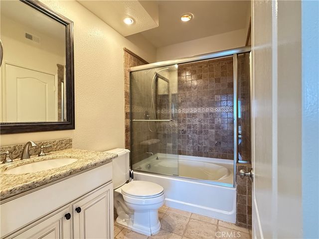 200 Paris 210, Newport Beach, CA 92663