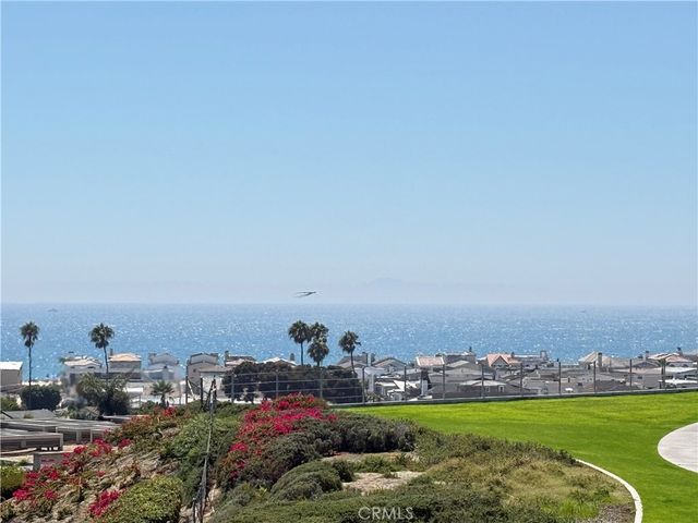 200 Paris 210, Newport Beach, CA 92663