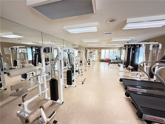 200 Paris 210, Newport Beach, CA 92663