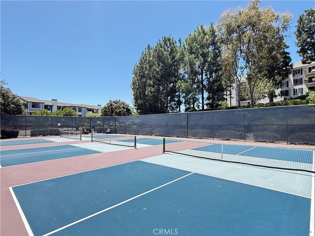 200 Paris 210, Newport Beach, CA 92663