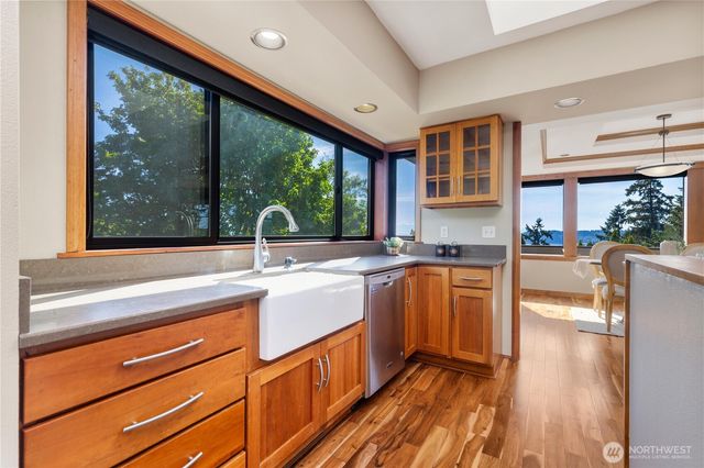 6116 Chennault Beach Drive, Mukilteo, WA 98275