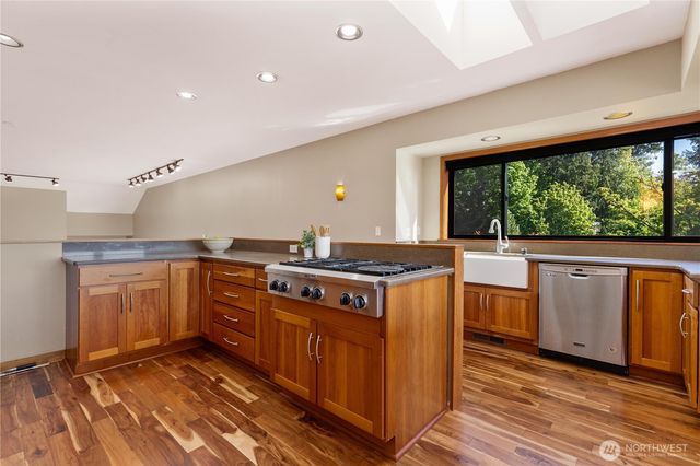 6116 Chennault Beach Drive, Mukilteo, WA 98275