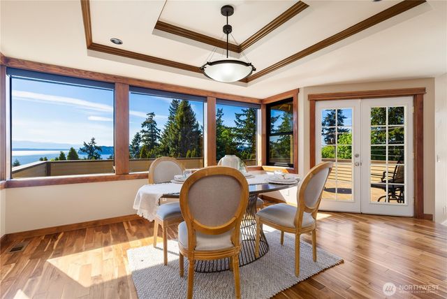 6116 Chennault Beach Drive, Mukilteo, WA 98275