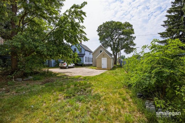 1316 Sanford Street, Muskegon, MI 49441