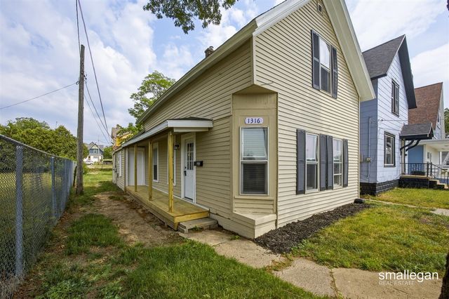 1316 Sanford Street, Muskegon, MI 49441