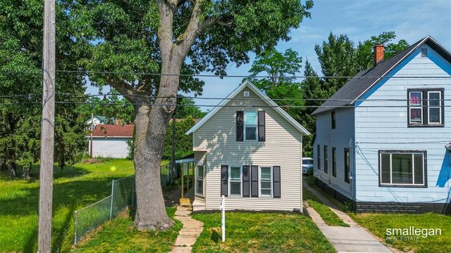 1316 Sanford Street, Muskegon, MI 49441