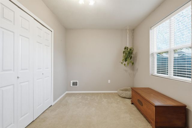 1507 E Bridgeport Ave, Spokane, WA 99207