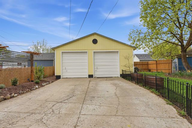 1507 E Bridgeport Ave, Spokane, WA 99207