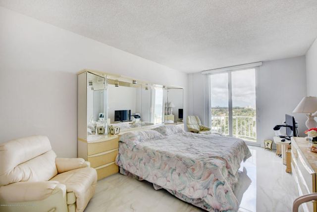 100 Worth Avenue 7, Palm Beach, FL 33480