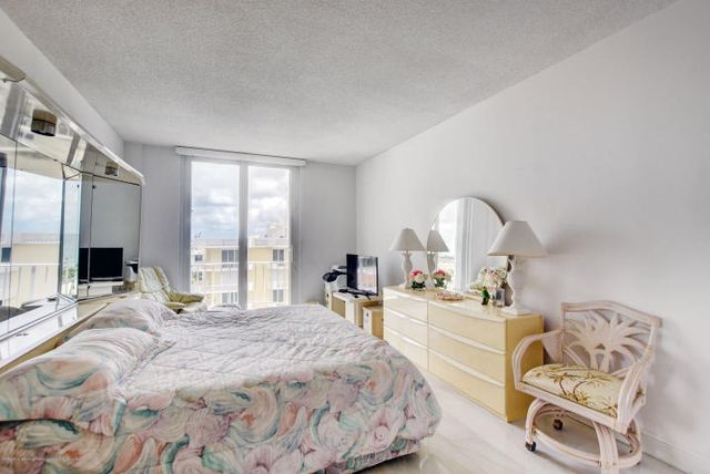100 Worth Avenue 7, Palm Beach, FL 33480