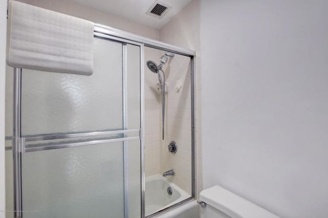 100 Worth Avenue 7, Palm Beach, FL 33480