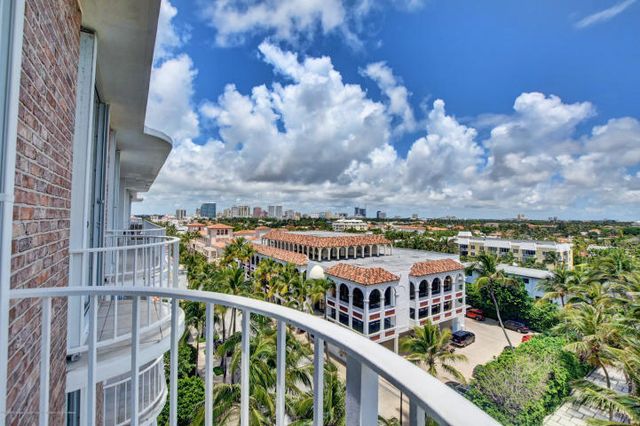 100 Worth Avenue 7, Palm Beach, FL 33480