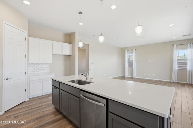 6891 W Foothills Acacia Place, Marana, AZ 85658