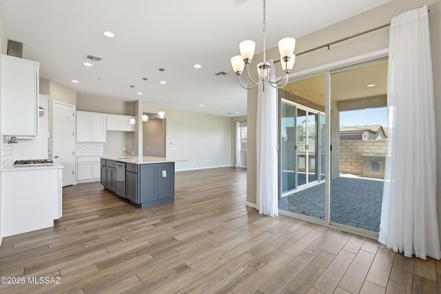 6891 W Foothills Acacia Place, Marana, AZ 85658