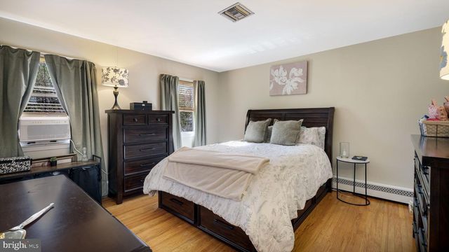 93 PATRICIA PL, Media, PA 19063