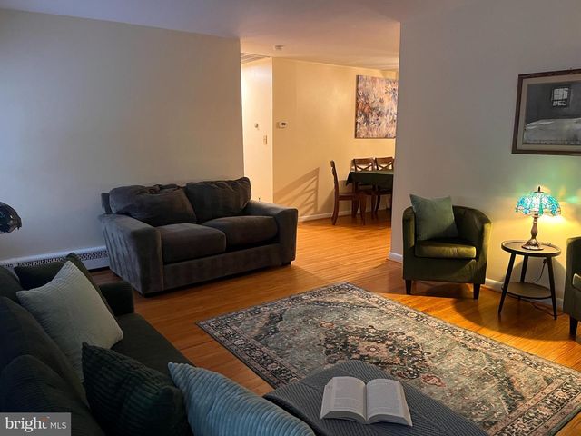 93 PATRICIA PL, Media, PA 19063