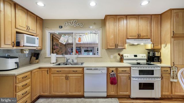 93 PATRICIA PL, Media, PA 19063