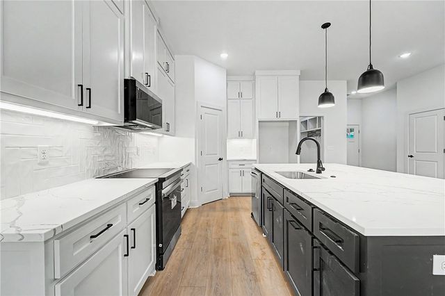 9 Aberdeen Circle, Bella Vista, AR 72715