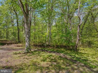 VISTA RIVER ROAD, Paw Paw, WV 25434