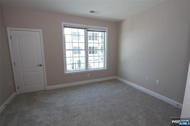 6208 Brookhaven Court, Riverdale Borough, NJ 07457