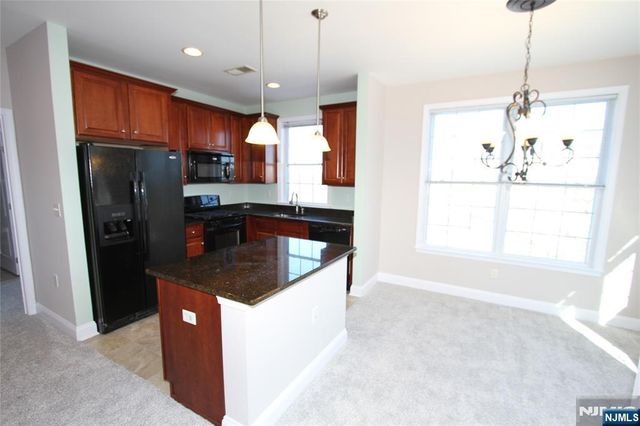 6208 Brookhaven Court, Riverdale Borough, NJ 07457