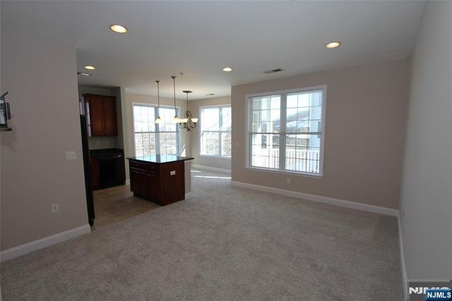 6208 Brookhaven Court, Riverdale Borough, NJ 07457