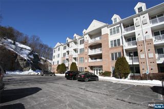 6208 Brookhaven Court, Riverdale Borough, NJ 07457