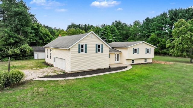 11867 4 Mile Road, Battle Creek, MI 49015